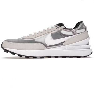 Nike Waffle One Summit White size Women’s 6.5